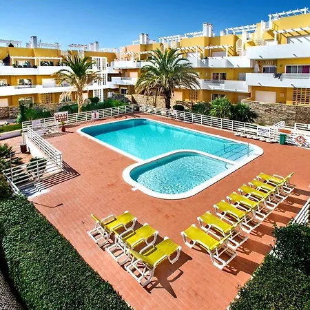 Lux Horizon - Royal Cabanas Golf Apartment *